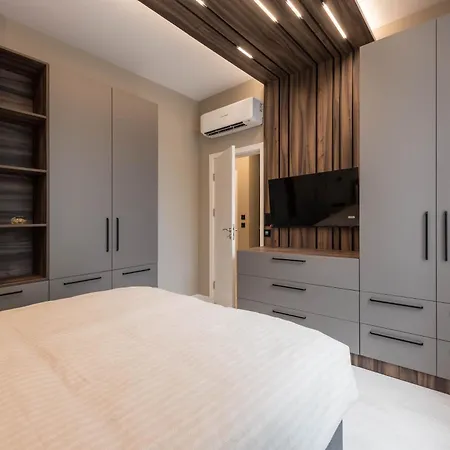 Center Luxury Apartman Várna