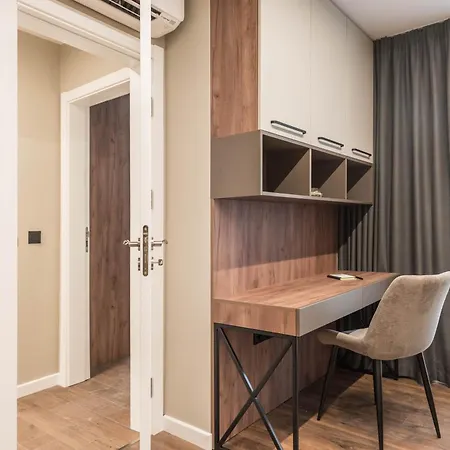 Center Luxury Апартаменты