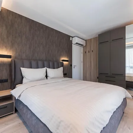 Center Luxury Апартаменты *