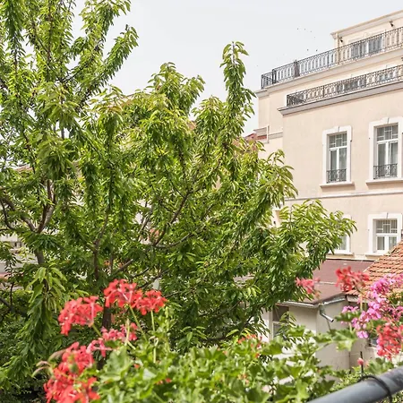 Center Luxury Апартаменты *