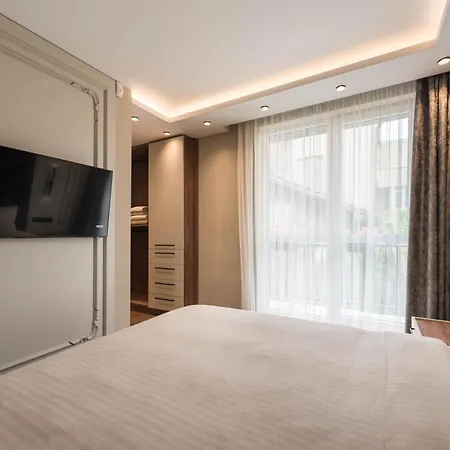 Апартамент Center Luxury *