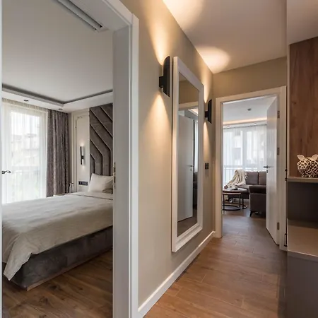 Апартаменты Center Luxury *